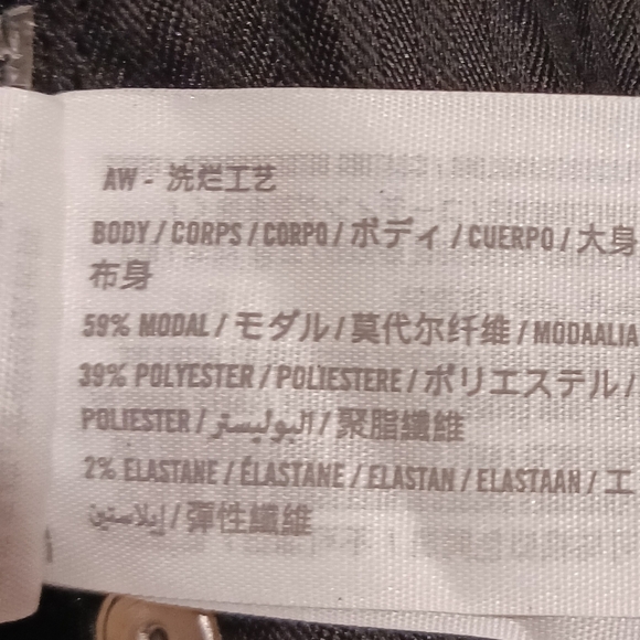 A&F 90s Slim Straight Curve Love Coated Pants - Picture 9 of 10